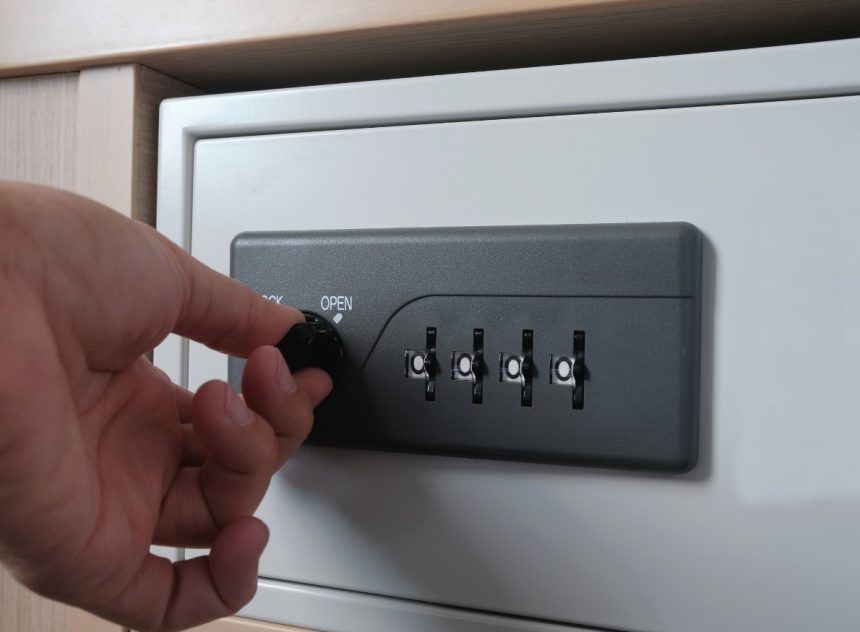 5 Reasons to Get a Safe for Your Valuables at Home