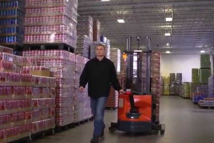 Walkie Stacker