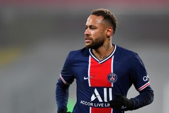 Neymar urged to snub Newcastle United.