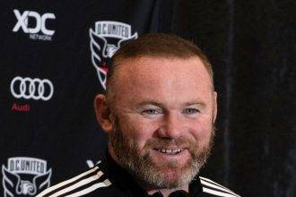 Rooney has urged Erik Ten Hag not to start two Manchester United Stars against Liverpool.