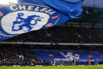 Chelsea warned in their pursuit of £80 million-rated Premier League defender.