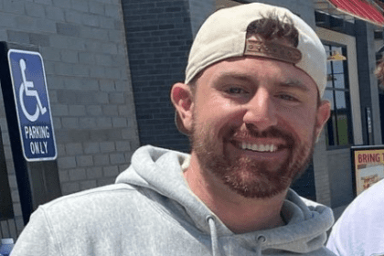 ­­­­­­­­­­­­­­­­­­­­­­­­Bob Menery's Net Worth 2022 [Career, Relations, Height]