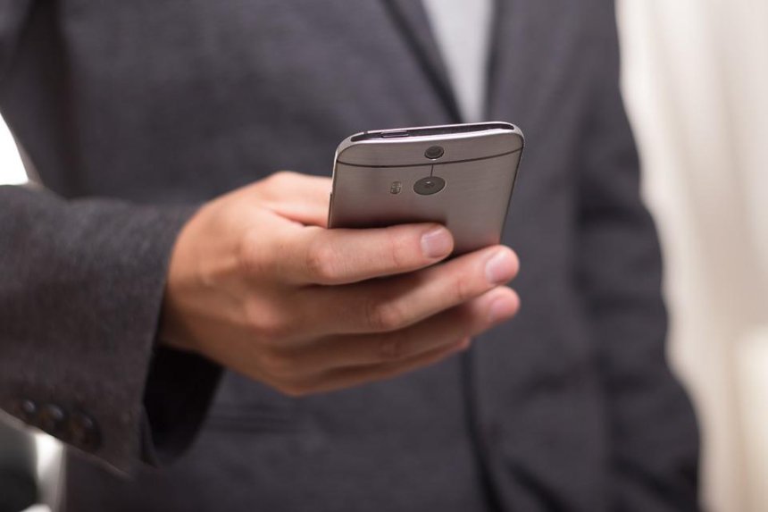 A Good Manager Will Make Sure Their Coworkers Know These 8 Things