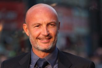Frank Leboeuf makes shocking Chelsea admission after defeat in Dinamo Zagreb.