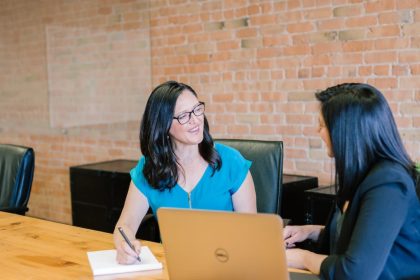 Top Women CEOs Ruling the Business World!