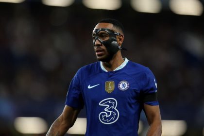 Jimmy Floyd Hasselbaink makes a bold Pierre-Emerick Aubameyang prediction and assesses Chelsea's Premier League winning chances.