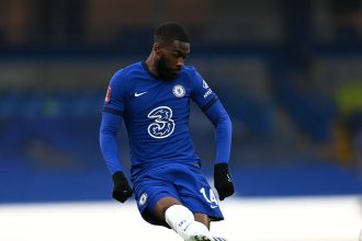 William Gallas questions Chelsea's decision to let Fikayo Tomori leave.