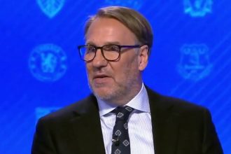 Paul Merson makes Leeds United V Arsenal and Manchester United V Newcastle United Prediction.