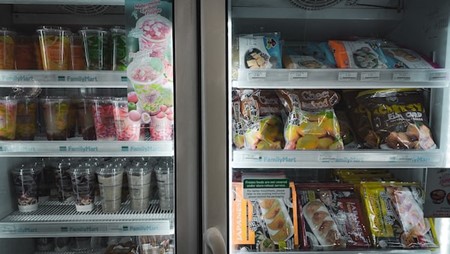 Signs It’s Time for Your Restaurant To Upgrade the Commercial Refrigerator