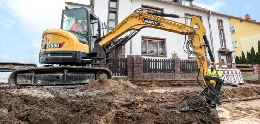 Top Tasks Which You Can Do with a Mini Excavator