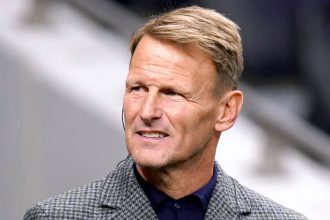 Teddy Sheringham has urged Manchester United to sign England Star as Cristiano Ronaldo's replacement.