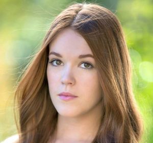 Kimberly Brix Biography, Wiki, Net Worth, Husband, Family Background, Hot Photos, Measurement, And More.