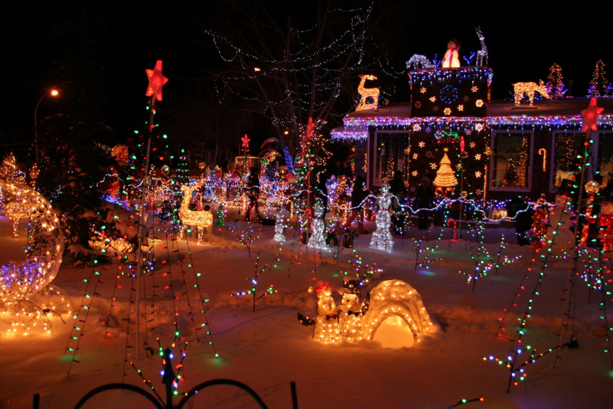 Why a Family Trip for Christmas Vacation Is a Good Choice This Year