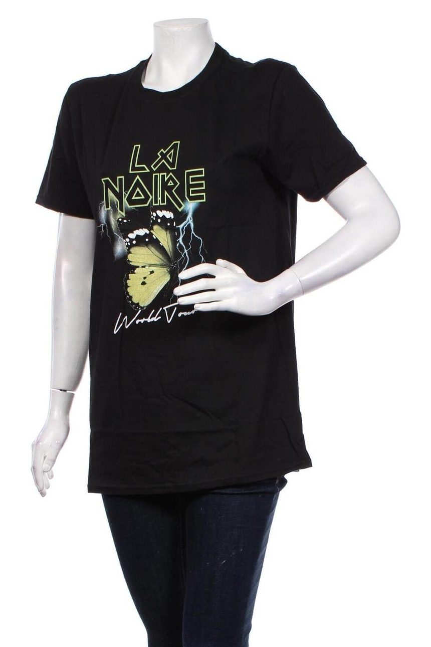 Why people are obsessed with graphic t shirts