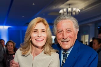 Susan Crow ( third wife of Tony Bennett) Biography, Wiki, Net Worth, Husband, Family, Measurement, And More.