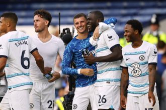 Paul Parker slams the Chelsea team and Kalidou Koulibaly.