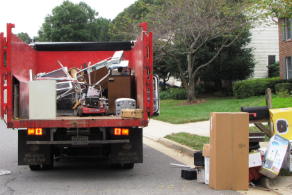 Reasons You Should Hire a Junk Removal Service