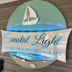 8 Tips to Spice Up Your House with Metal Signs