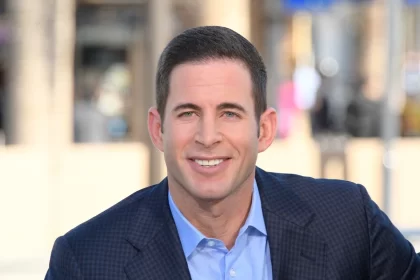 Tarek el Moussa Biography, Wiki, Net Worth, Spouse, Family Background, Measurement, And More.