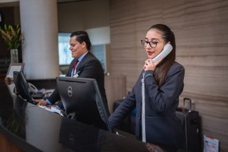 The Importance of Providing a Front Desk Patient Experience