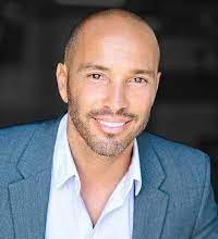 Brett Oppenheim Biography, Wiki, Net Worth, Wife, Family Background, Measurement, And More.