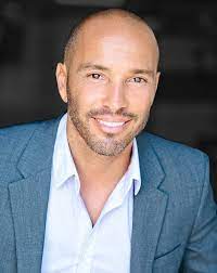 Brett Oppenheim Biography, Wiki, Net Worth, Wife, Family Background, Measurement, And More.