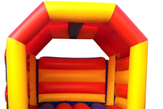 Top 7 Mistakes When Setting up Bouncy Castles: Stop Doing That!