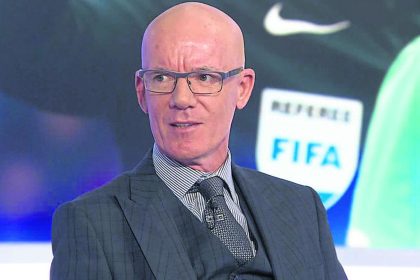 Former Premier League referee Dermot Gallagher delivered a verdict on Tomas Soucek's handball against Chelsea.