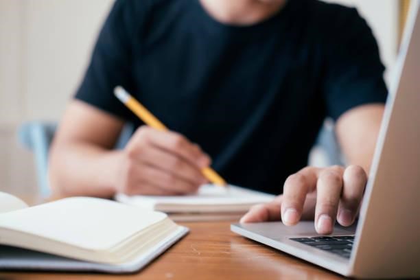 How to Choose a Topic for Your Thesis – Top Tips Simplifying Your Life