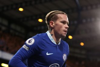 Shakhtar Donetsk's director of Football makes Mykhailo Mudryk's admission amid criticism from Chelsea fans.