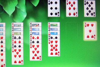Here's how you can win real cash by playing solitaire online.