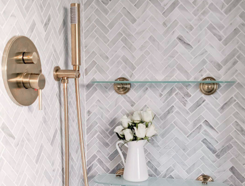Herringbone Mosaic Tile Backsplash: Change Your Home with an Immortal Design