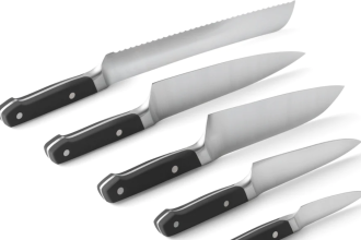 KITCHEN KNIVES 101: A QUICK GUIDE FOR YOU FOR BUYING THE BEST KNIVES FOR YOUR KITCHEN