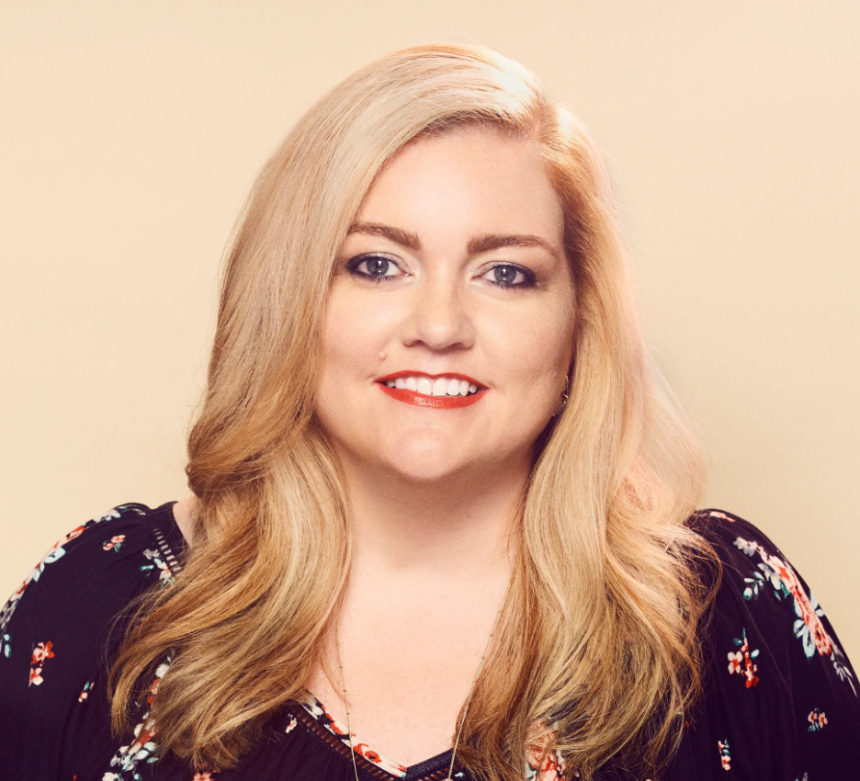 Colleen Hoover net worth, age, career, height, weight, and more