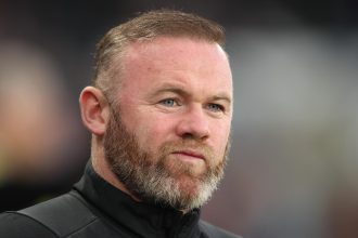 Wayne Rooney makes Premier League and Top four Prediction.