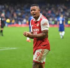 Ian Wright claims Arsenal's Gabriel Jesus missed an opportunity to punish Manchester City.