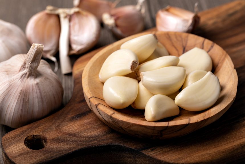Cooking with garlic