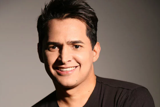 Jorge Celedón’s Wiki, Net Worth, Spouse, Family Background, Hot Photos, Measurement, And More.