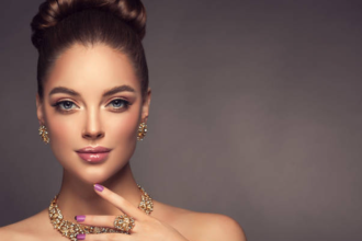 Flattering Diamond Faces: Glasses that Sparkle