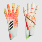 Breaking Barriers: Goalkeepers Gloves For Women Players
