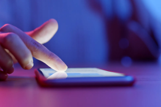 The Irritating Mystery of iPhone Brightness Keeps Dimming