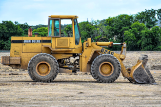 4 Heavy Equipment Shipping Errors and How to Avoid Them