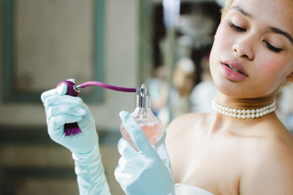 Scenting Your Success: How to Develop a Signature Fragrance for Your Brand?