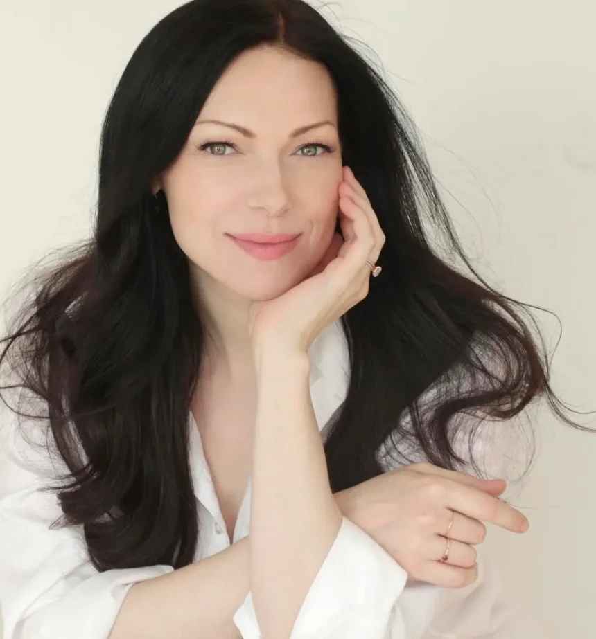 Laura Prepon’s Wiki, Net Worth, Husband, Family Background, Hot Photos, Measurement, And More.