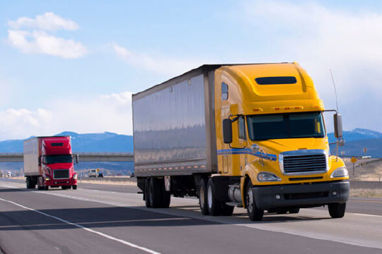 Dry Vans vs. Refrigerated Trucks: Making the Right Choice for Your Freight