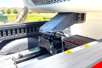 Gooseneck vs. Fifth-Wheel Trailers: Which One is Right for Your Business?
