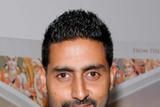 Abhishek Bachchan's Wiki, Net Worth, Spouse, Family Background, Hot Photos, Measurement, And More.