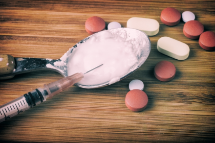 Holistic Approaches to Opioid Addiction Treatment: Combining Traditional and Alternative Methods