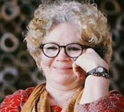 Sarah Joseph Biography (Net Worth, Career, Personal Life & Early Life)