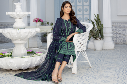 Traditional Pakistani Fashion: Exploring the Rich Heritage of Women’s Clothing